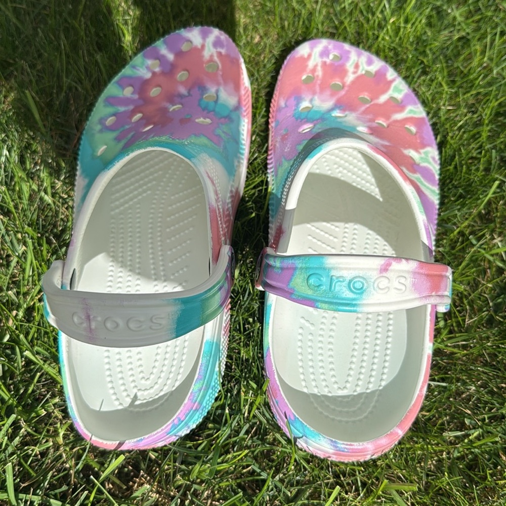 CROCS Classic Tie-Dye Graphic Clogs Women’s Size 9 - Picture 4 of 7